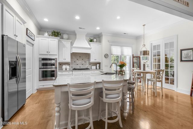 601 Bedminister Lane, Wilmington, NC 28405