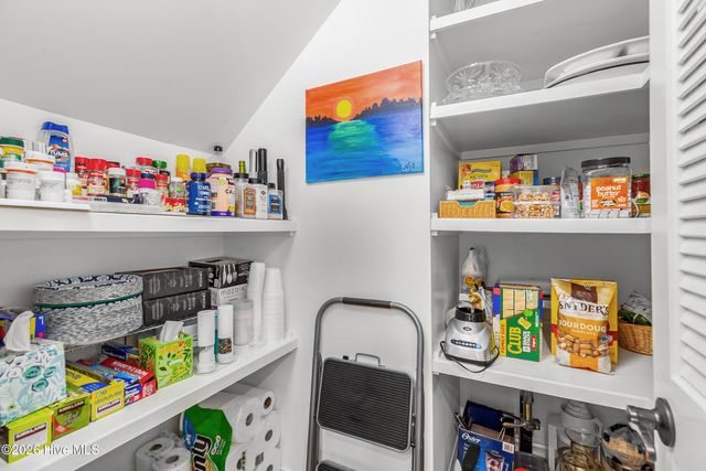 601 Bedminister Lane, Wilmington, NC 28405