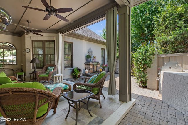 601 Bedminister Lane, Wilmington, NC 28405
