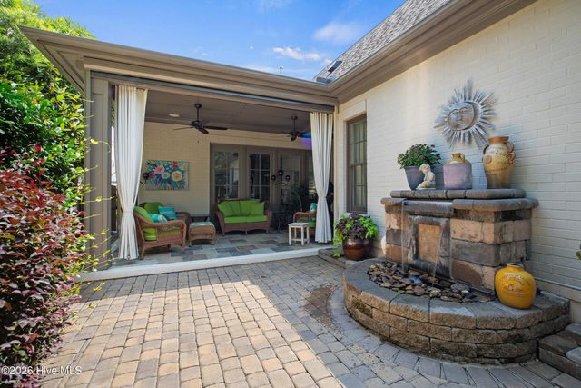 601 Bedminister Lane, Wilmington, NC 28405