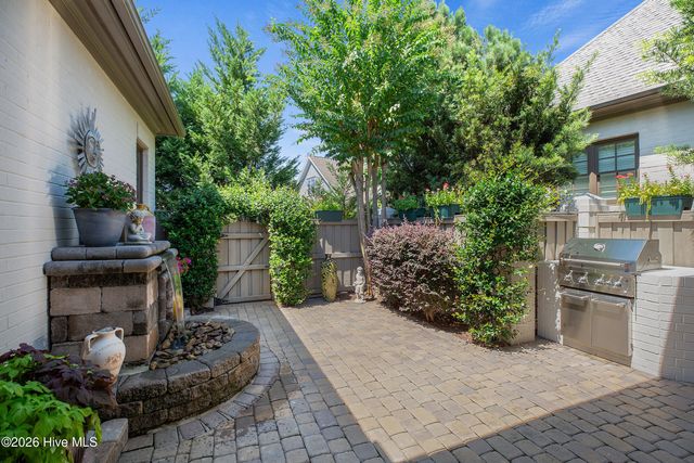 601 Bedminister Lane, Wilmington, NC 28405