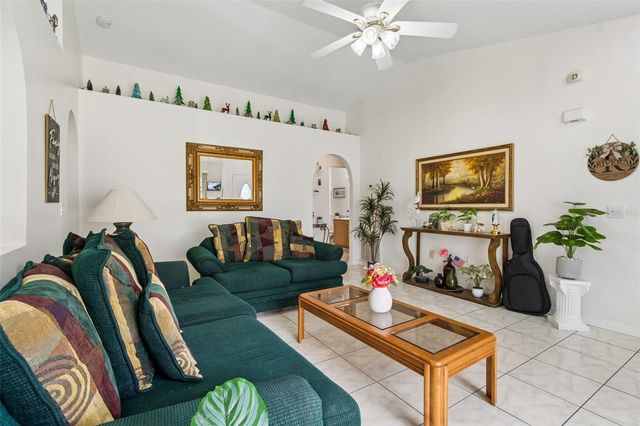 5936 LAKE FRONT DRIVE, Wesley Chapel, FL 33545