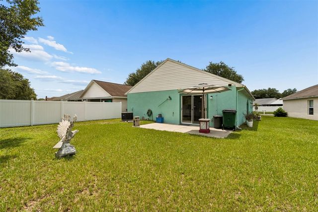 5936 LAKE FRONT DRIVE, Wesley Chapel, FL 33545