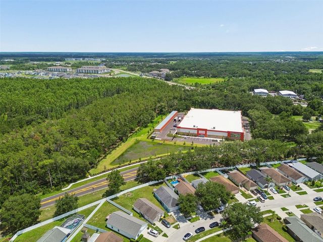 5936 LAKE FRONT DRIVE, Wesley Chapel, FL 33545