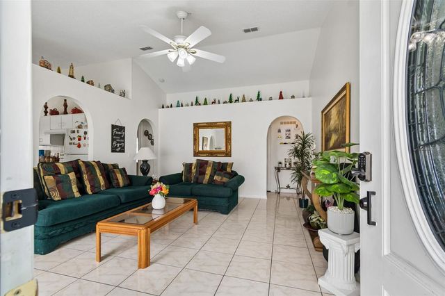 5936 LAKE FRONT DRIVE, Wesley Chapel, FL 33545