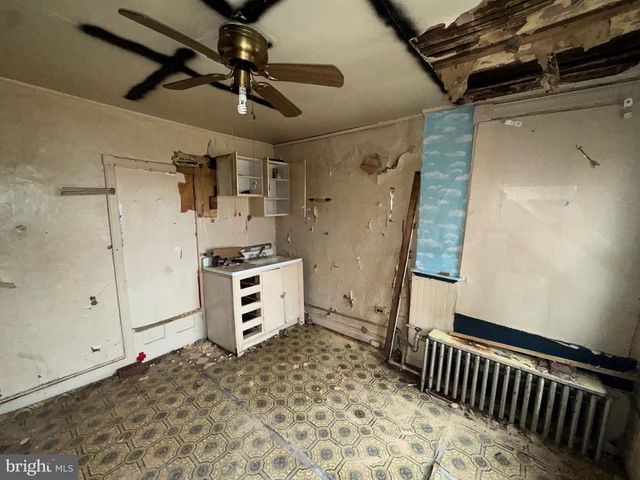 105 N FULTON AVE, Baltimore, MD 21223