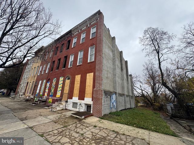 105 N FULTON AVE, Baltimore, MD 21223