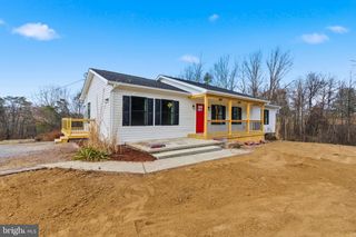 14 ANDERSON CT, Berkeley Springs, WV 25411