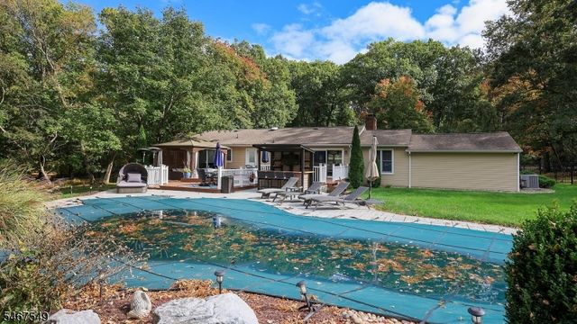 1 Katherine Dr, Warren Twp., NJ 07059