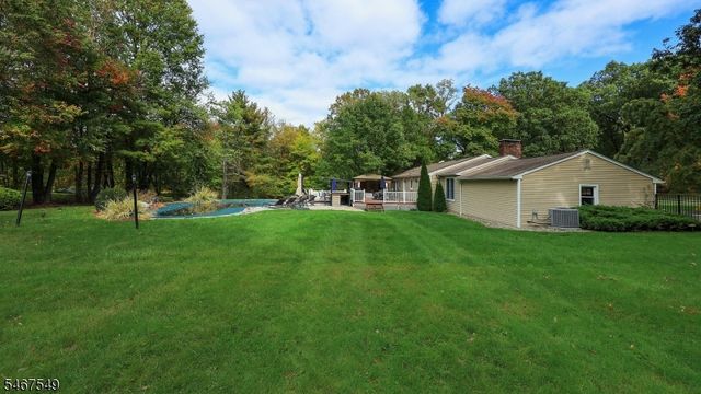 1 Katherine Dr, Warren Twp., NJ 07059