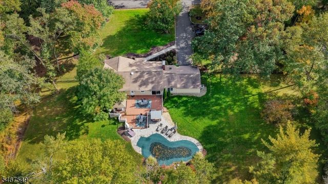 1 Katherine Dr, Warren Twp., NJ 07059