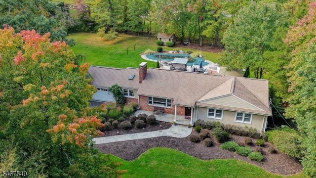 1 Katherine Dr, Warren Twp., NJ 07059