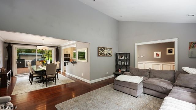 1 Katherine Dr, Warren Twp., NJ 07059