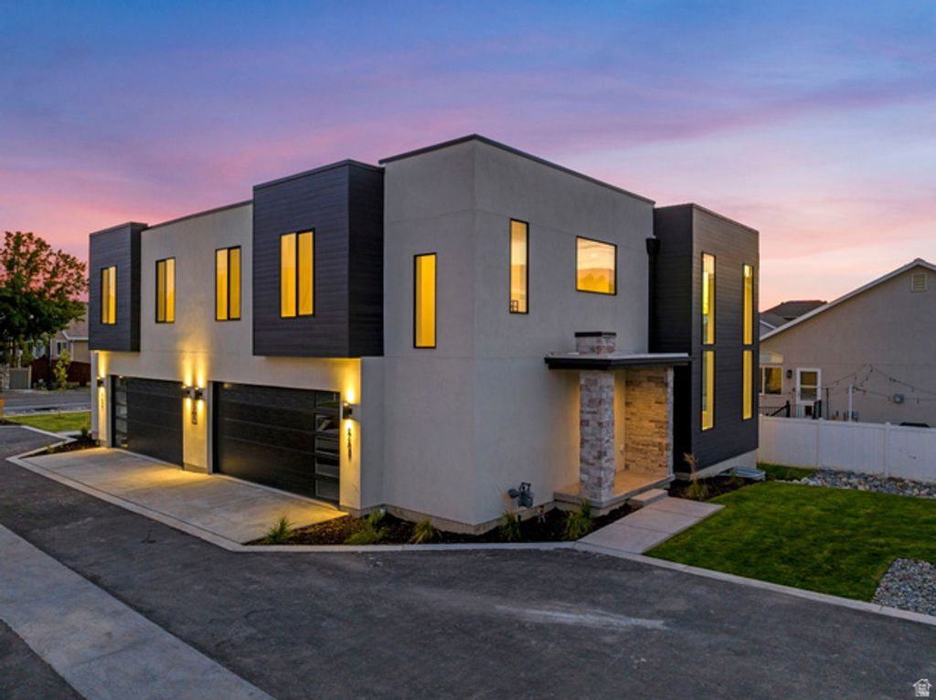 449 E GREENWOOD AVE, Midvale, UT 84047 — exterior