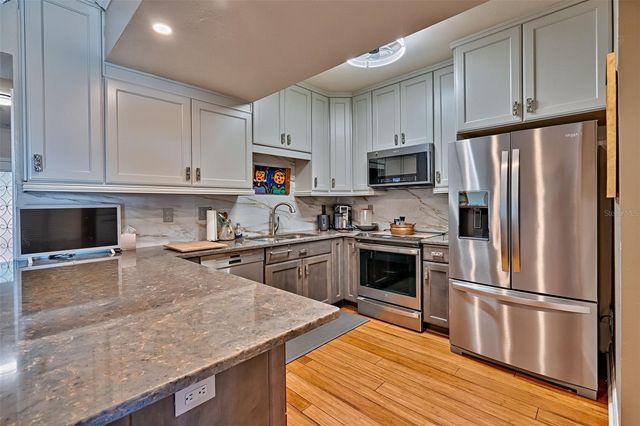 201 SE 2ND AVENUE 317, Gainesville, FL 32601