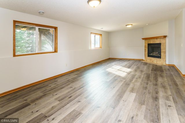 14556 Blackberry Way, Rosemount, MN 55068