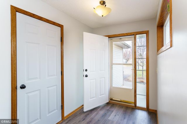 14556 Blackberry Way, Rosemount, MN 55068