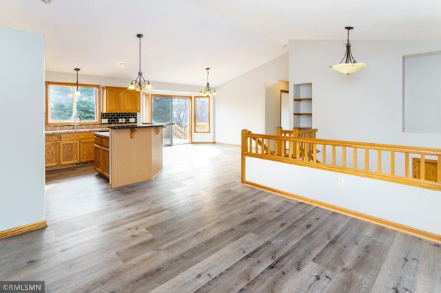 14556 Blackberry Way, Rosemount, MN 55068