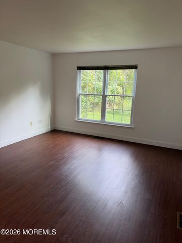 603 Buckingham Circle, Middletown, NJ 07748