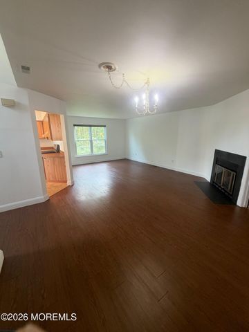 603 Buckingham Circle, Middletown, NJ 07748