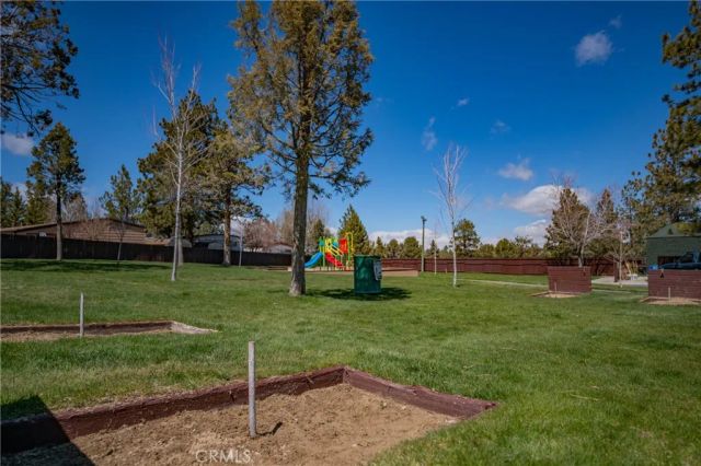 391 Montclair 154, Big Bear City, CA 92314