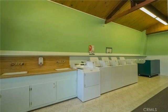391 Montclair 154, Big Bear City, CA 92314
