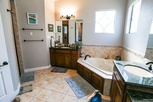 43 Sable Heights, San Antonio, TX 78258