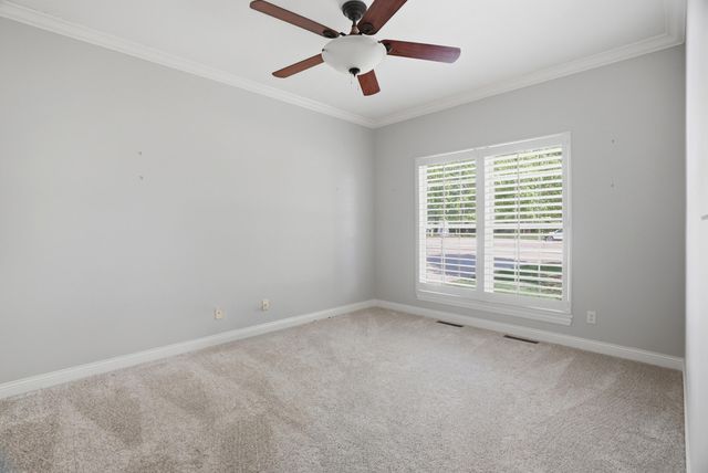 5010 STEEPLECHASE DR, Columbia, MO 65203
