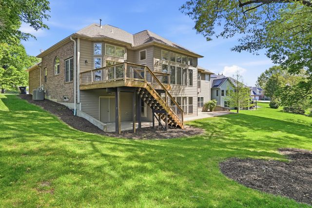 5010 STEEPLECHASE DR, Columbia, MO 65203