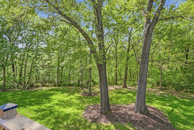 5010 STEEPLECHASE DR, Columbia, MO 65203