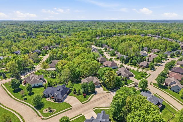 5010 STEEPLECHASE DR, Columbia, MO 65203