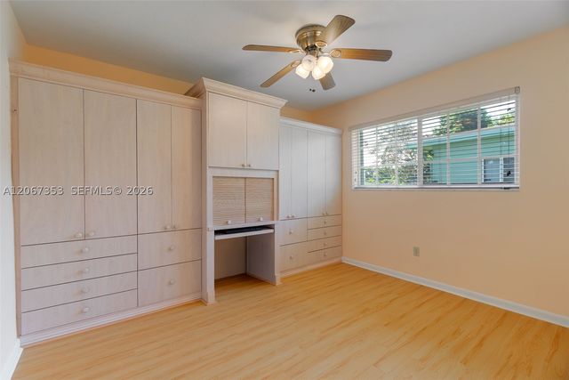 1731 NW 108th Ave, Pembroke Pines, FL 33026