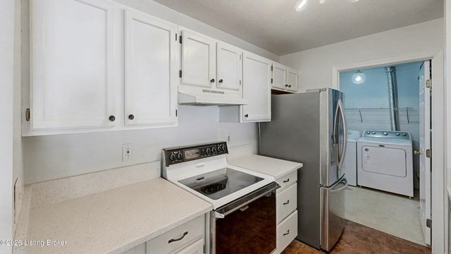 321 Piatt Pl 104, Louisville, KY 40223