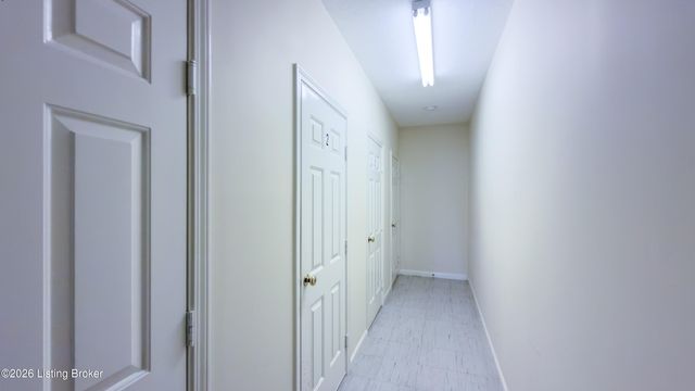 321 Piatt Pl 104, Louisville, KY 40223