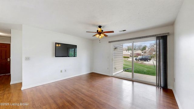 321 Piatt Pl 104, Louisville, KY 40223