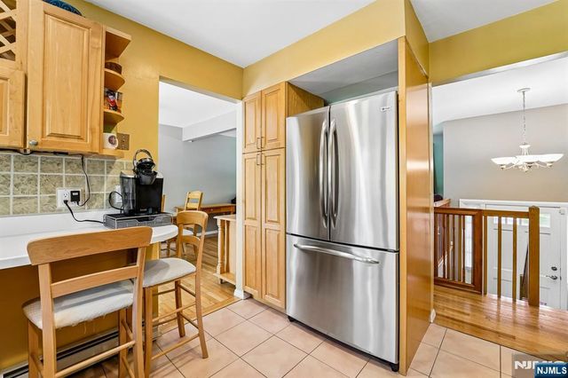 44 Brookwood Drive, Mahwah, NJ 07430