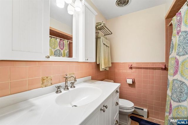 44 Brookwood Drive, Mahwah, NJ 07430