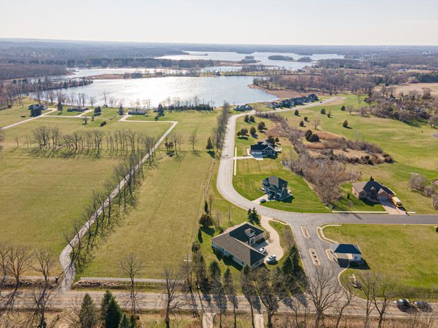 47 Coronado Drive, Jackson, MI 49201