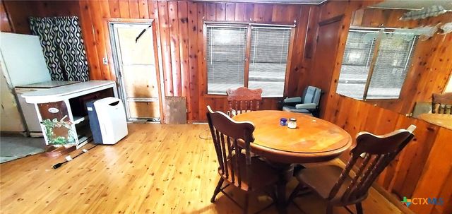 112 College Avenue, Oglesby, TX 76561