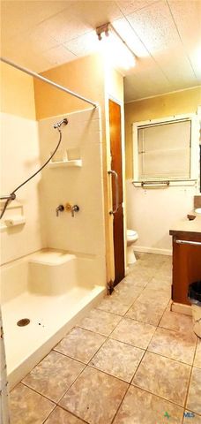 112 College Avenue, Oglesby, TX 76561