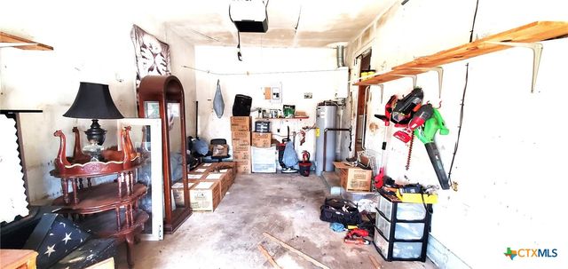 112 College Avenue, Oglesby, TX 76561