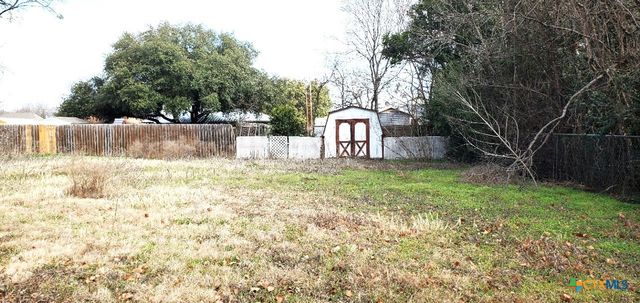 112 College Avenue, Oglesby, TX 76561