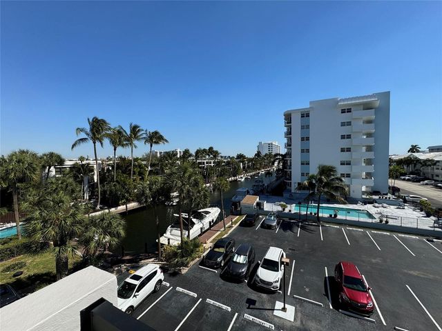 4800 Bayview Drive 406, Fort Lauderdale, FL 33308