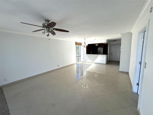 4800 Bayview Drive 406, Fort Lauderdale, FL 33308