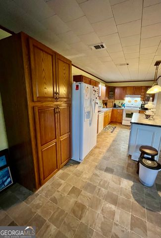 404 Community Drive, Waycross, GA 31501