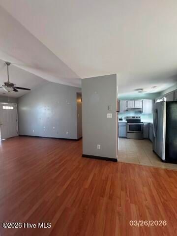 309 Crown Point Road, Hubert, NC 28539