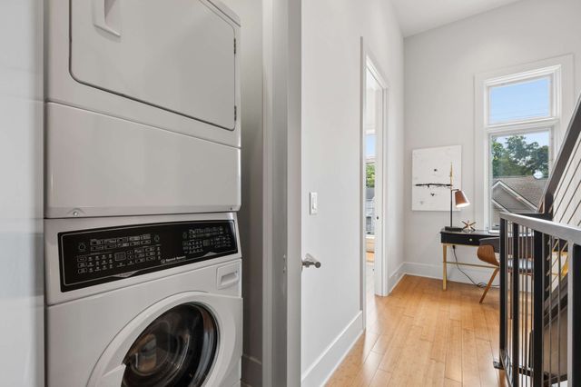 418 Van Buren St, Nashville, TN 37208