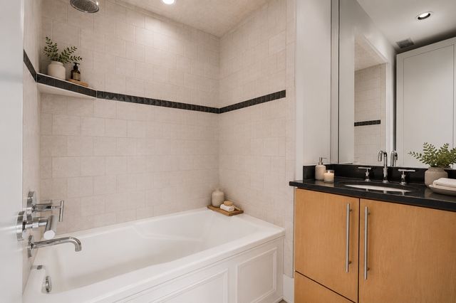 418 Van Buren St, Nashville, TN 37208