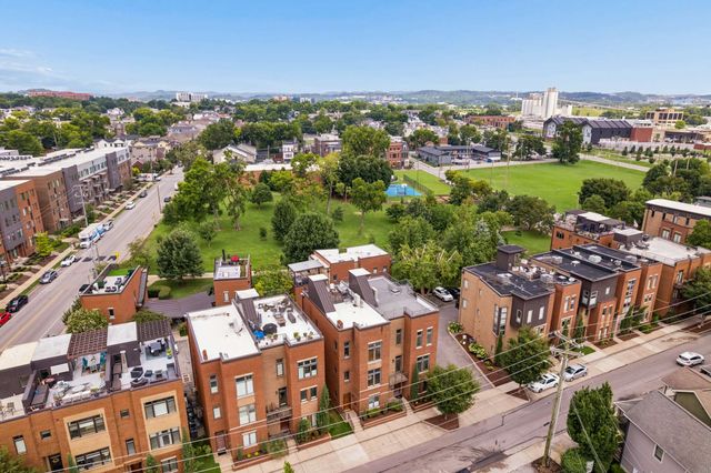 418 Van Buren St, Nashville, TN 37208