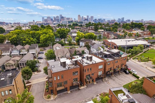 418 Van Buren St, Nashville, TN 37208